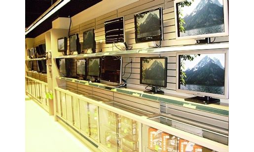 Electronics Store Displays (723)