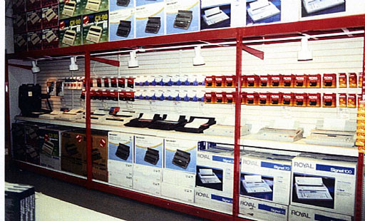 Electronics Store Displays (865)